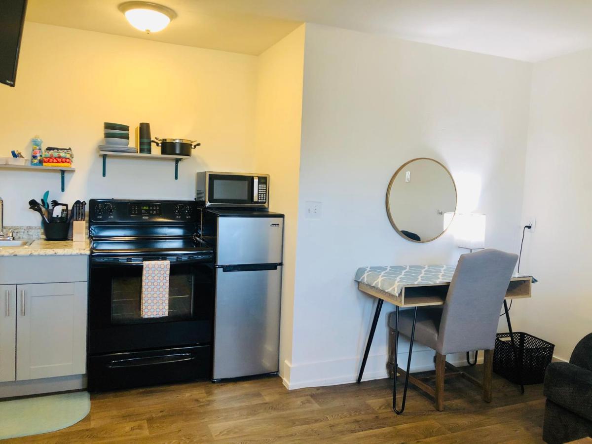 Blue Sage Inn & Suites 布兰丁 外观 照片