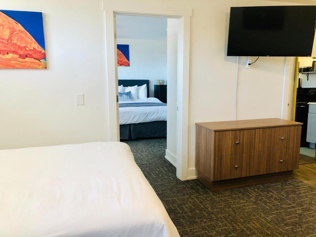 Blue Sage Inn & Suites 布兰丁 外观 照片